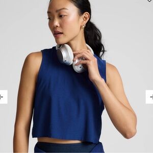 Beyond Yoga Space-dye Featherweight Minimal Cropped Tank in Blue size S BNWT